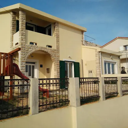 Pag 12795a Apartament