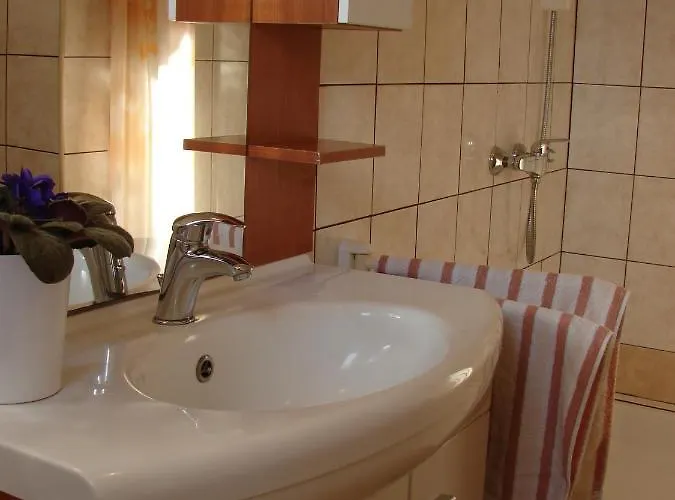 Pag 12795a * Pag Town