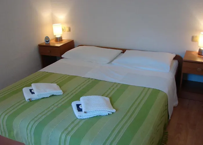 Apartment Pag 12795a *